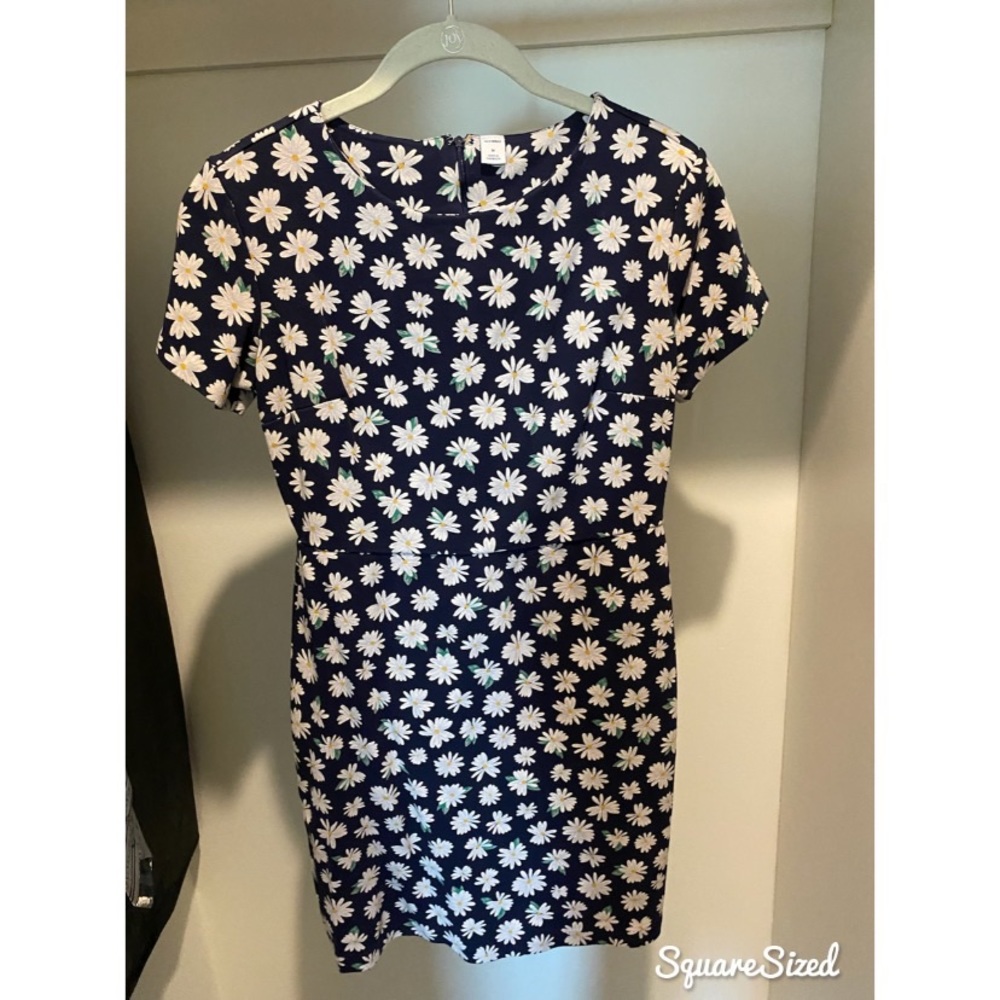 Old Navy Daisy Dress